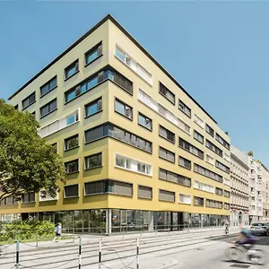Hotel Mynext - Leo